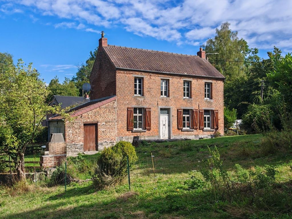 Maison de village GUSSIGNIES 208500€ GALÉA IMMOBILIER Maison de village GUSSIGNIES 208500€ GALÉA IMMOBILIER
